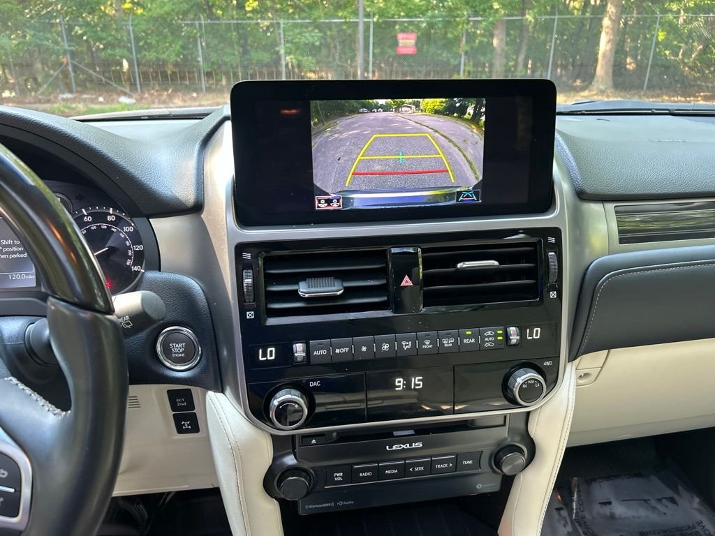 Used 2023 Black Lexus 460 image 20