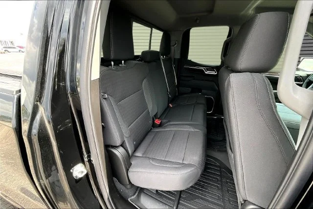 New 2026 Onyx Black GMC Elevation image 10