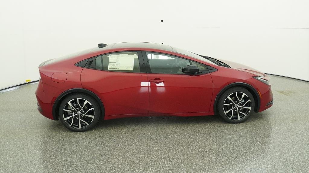 New 2026 Supersonic Red Toyota XSE Premium image 19
