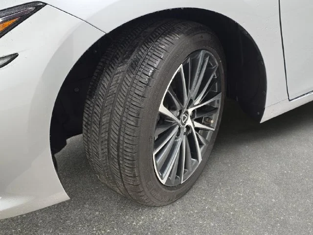 Used 2023 Iridium Lexus 350 image 29