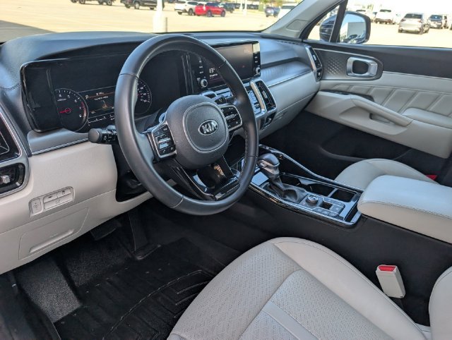 Used 2021 Black Kia SX image 9