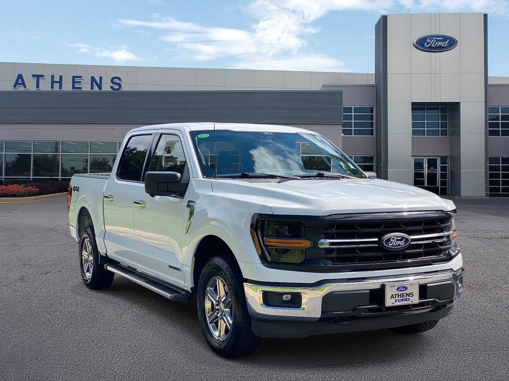 Certified Used 2024 Oxford White Ford XLT image 1
