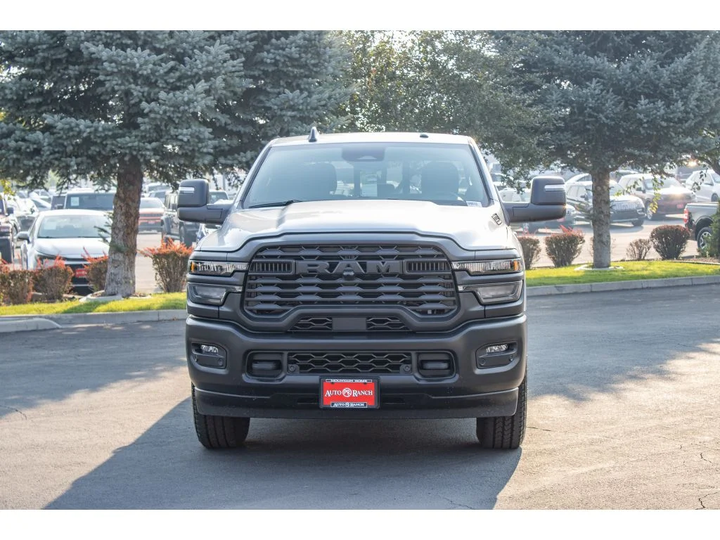 New 2026 SILVER ZYNITH Ram Tradesman image 3