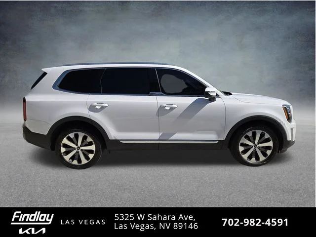 Certified Used 2022 White Kia EX image 5
