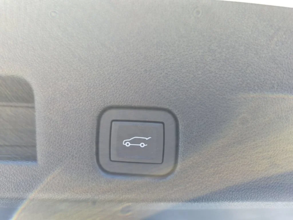 2026 Chevrolet Traverse LT - Photo 10