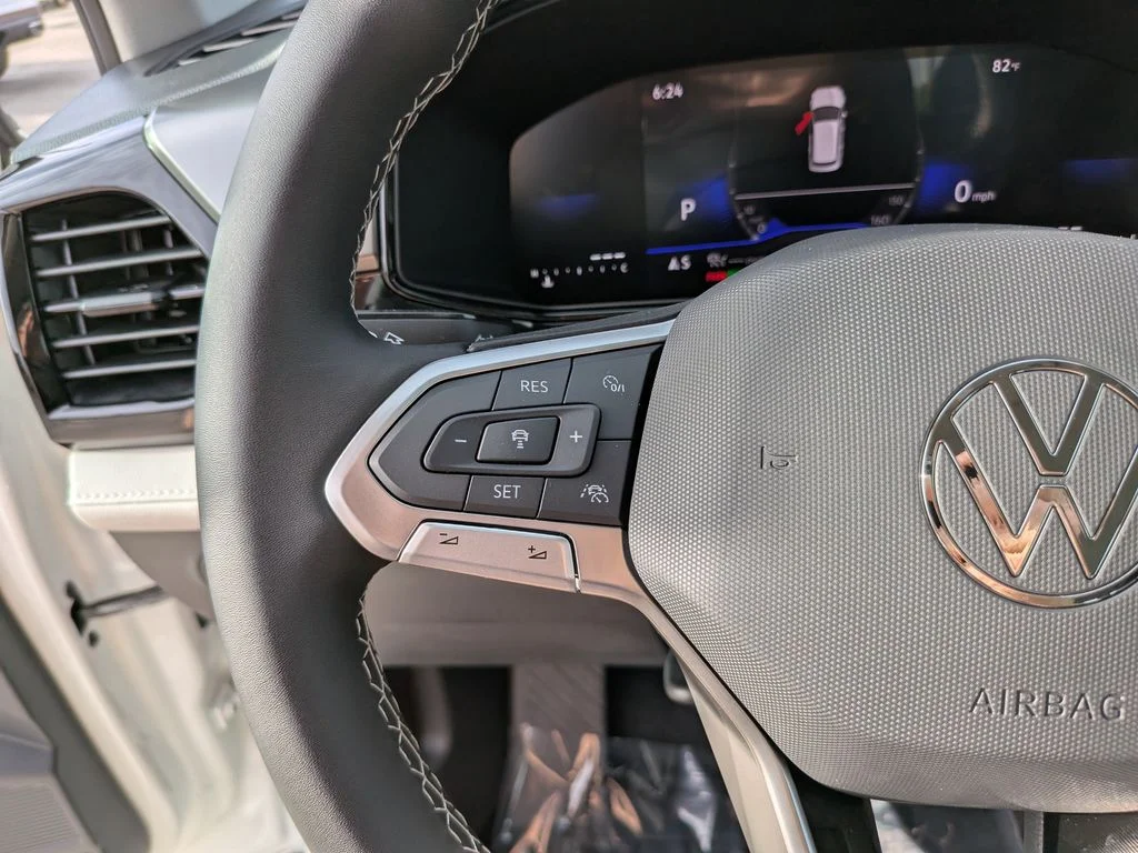 New 2026 White Volkswagen 1.5T S image 28