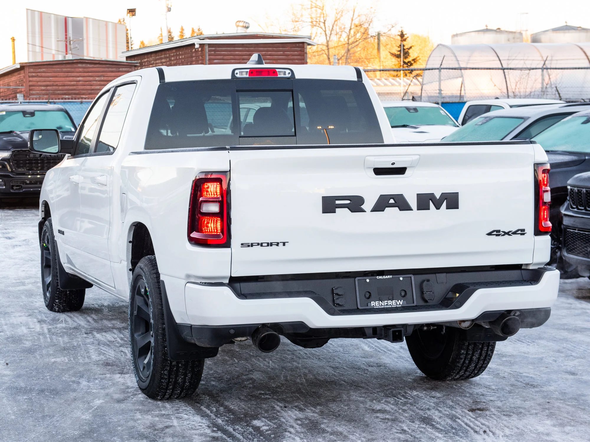 Used 2026 White RAM Sport* Crew Cab 4x4, Twin-Turbo, Heated Seats, 12 Inch Screen, Nav image 3