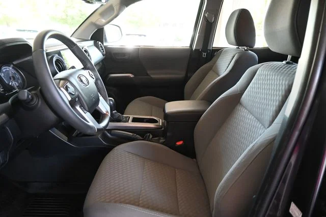 Used 2022 Gray Toyota SR5 image 15