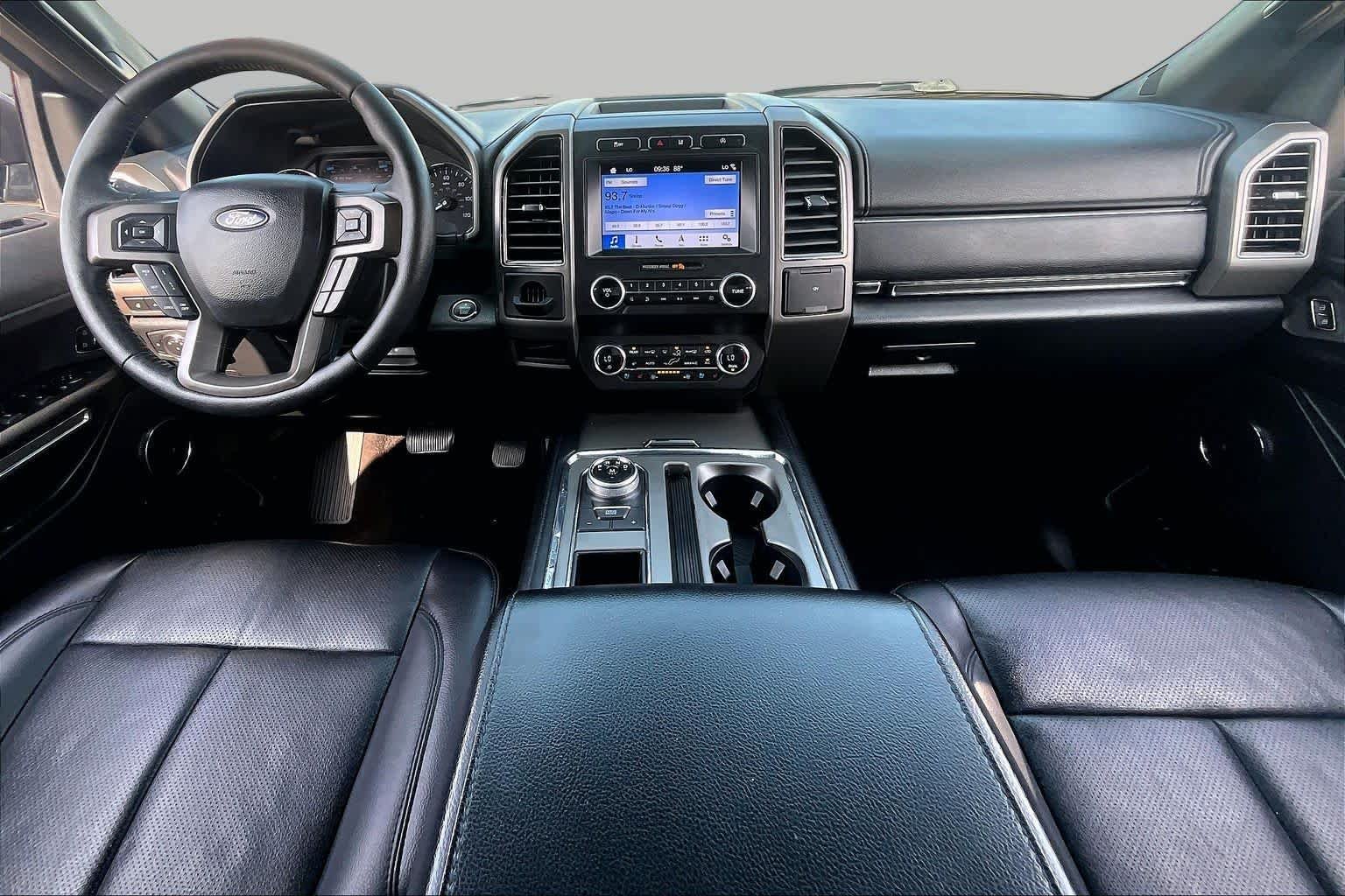 Used 2019 Stone Gray Metallic Ford XLT image 30