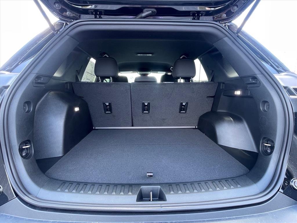 New 2026 Mosaic Black Metallic Chevrolet LT image 24