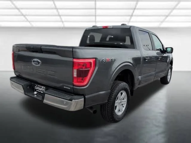 Used 2023  Ford XL image 26