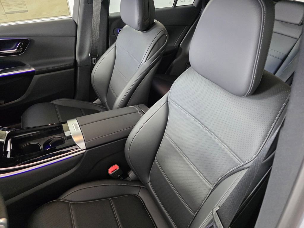 New 2026 Cirrus Silver Metallic Mercedes-Benz GLC 300 image 25