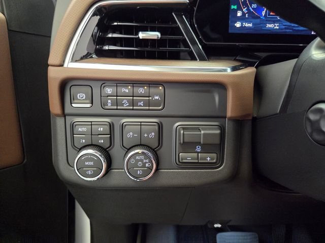 2026 Chevrolet Suburban High Country - Photo 31