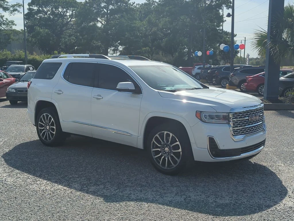 Used 2021 White GMC Denali image 9
