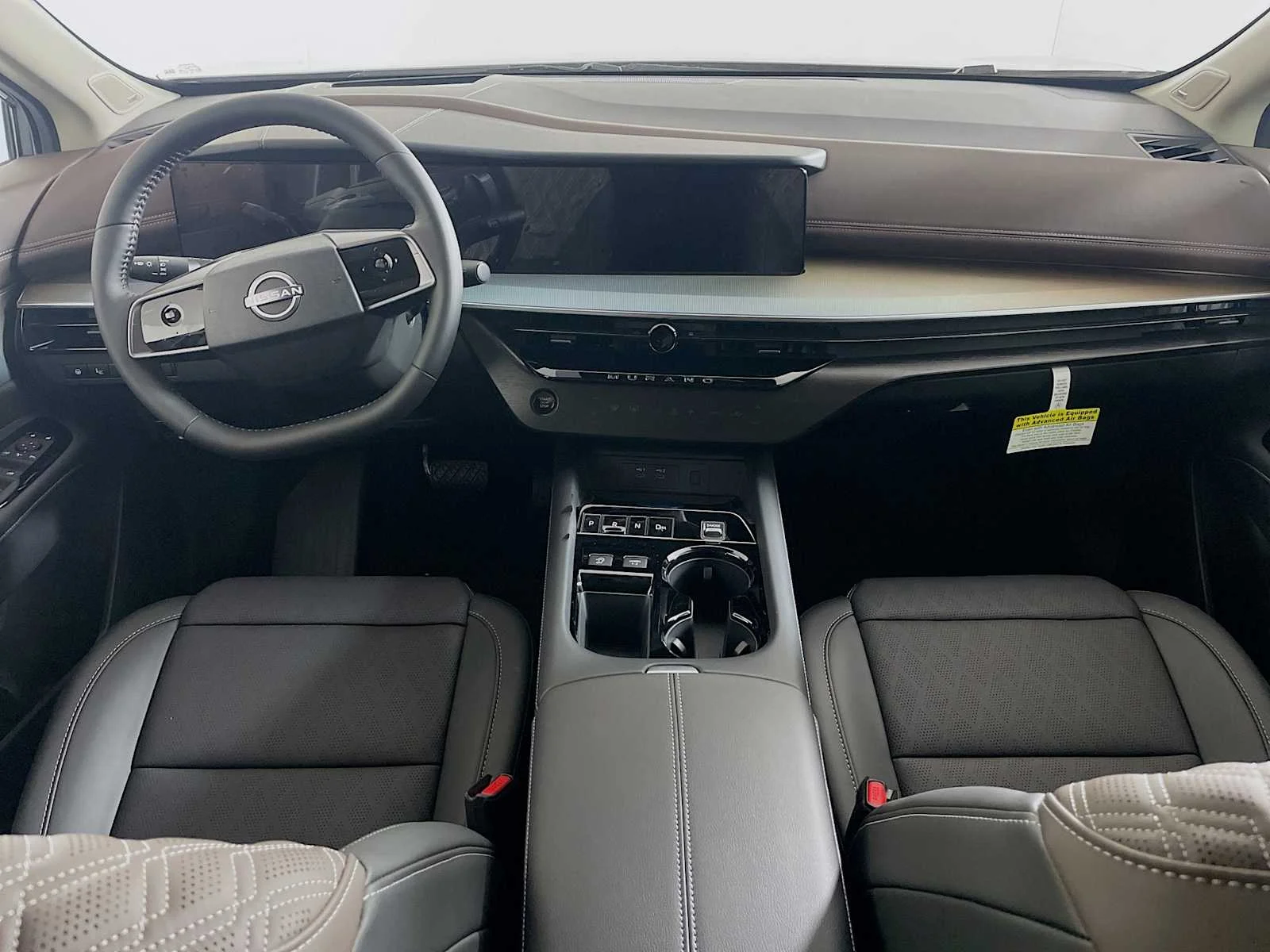 New 2026 Boulder Gray Pearl / Super Black Two-tone Nissan Platinum image 3