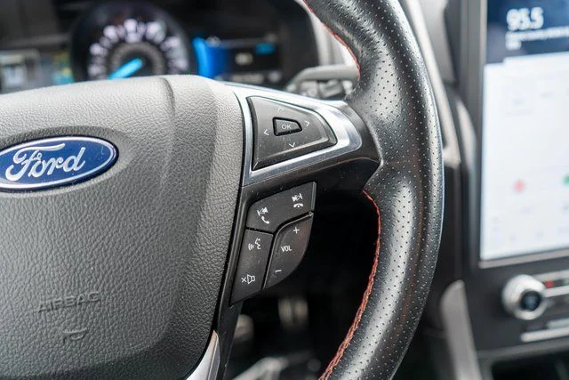 Used 2022 Blue Ford ST Line image 24
