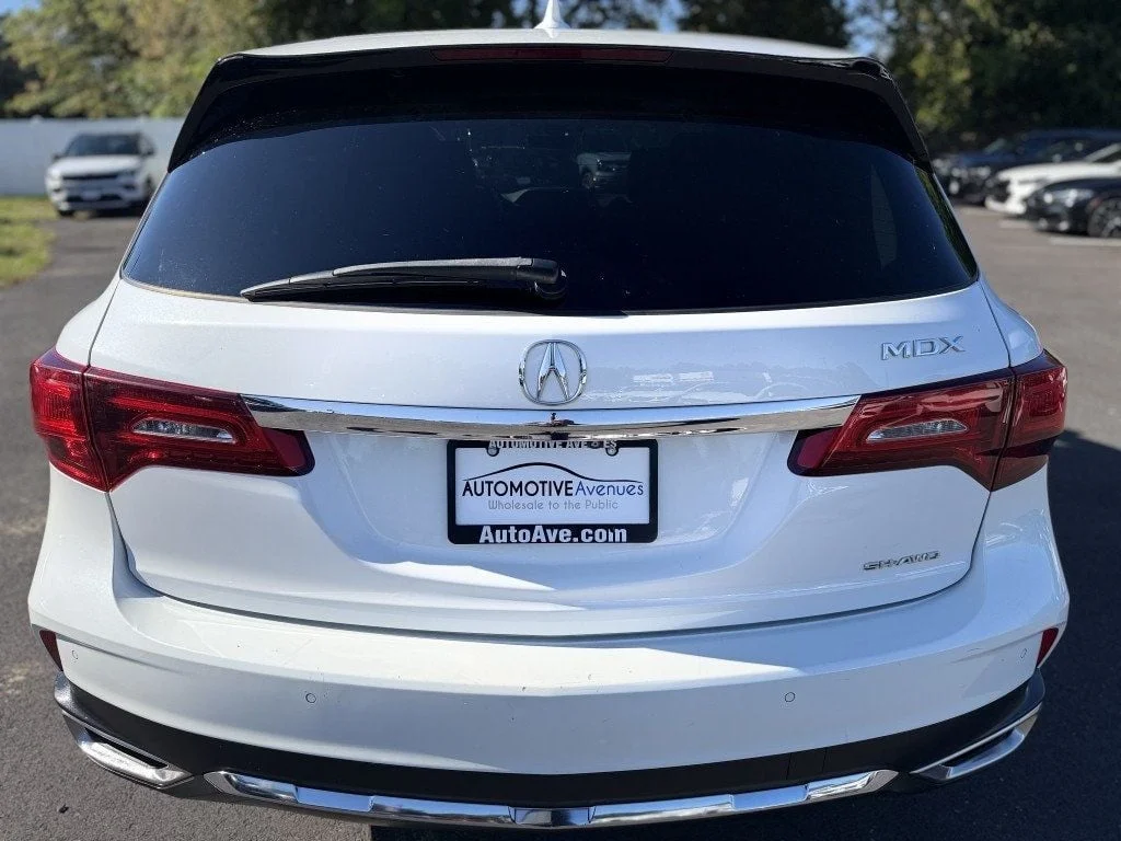 Used 2020 Platinum White Pearl Acura SH-AWD 7-Passenger w/Technology Pkg image 4