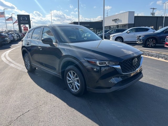 2023 Mazda CX-5 S Preferred package