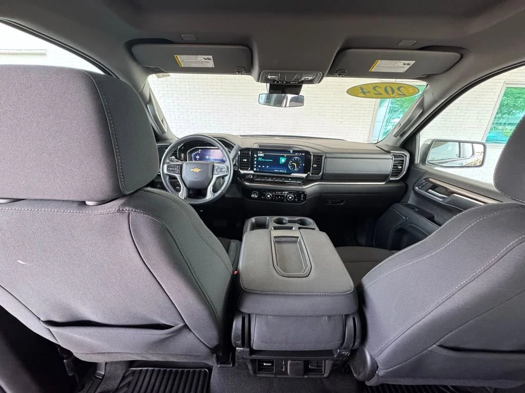 Used 2024 Black Chevrolet LT (2FL) image 28