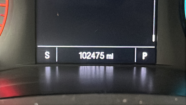 Used 2015 Black Chevrolet Z71 image 10