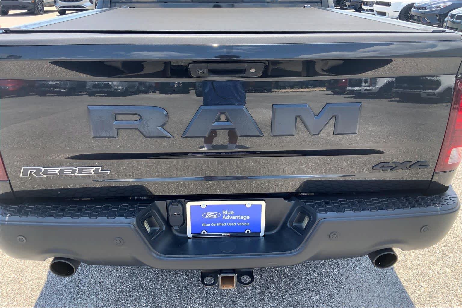 Used 2017 Brilliant Black Crystal Pearlcoat Ram Rebel image 31