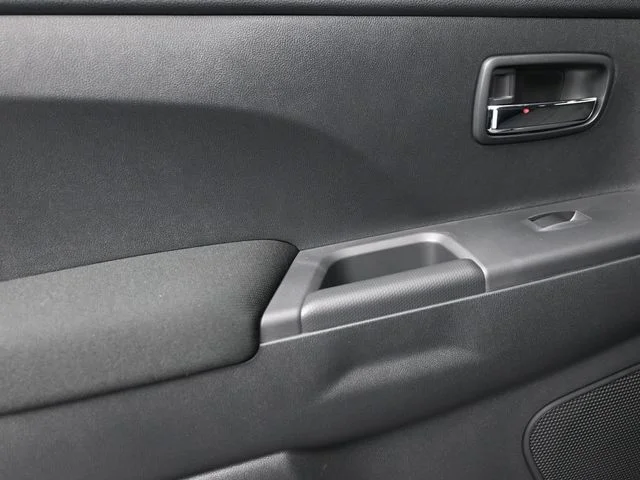New 2026 Gray Mitsubishi 2.0 LE image 15