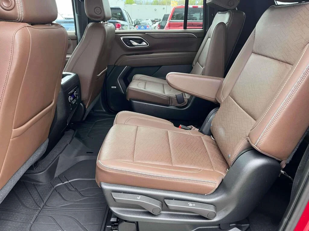 Used 2021 Cherry Red Tintcoat Chevrolet High Country image 18