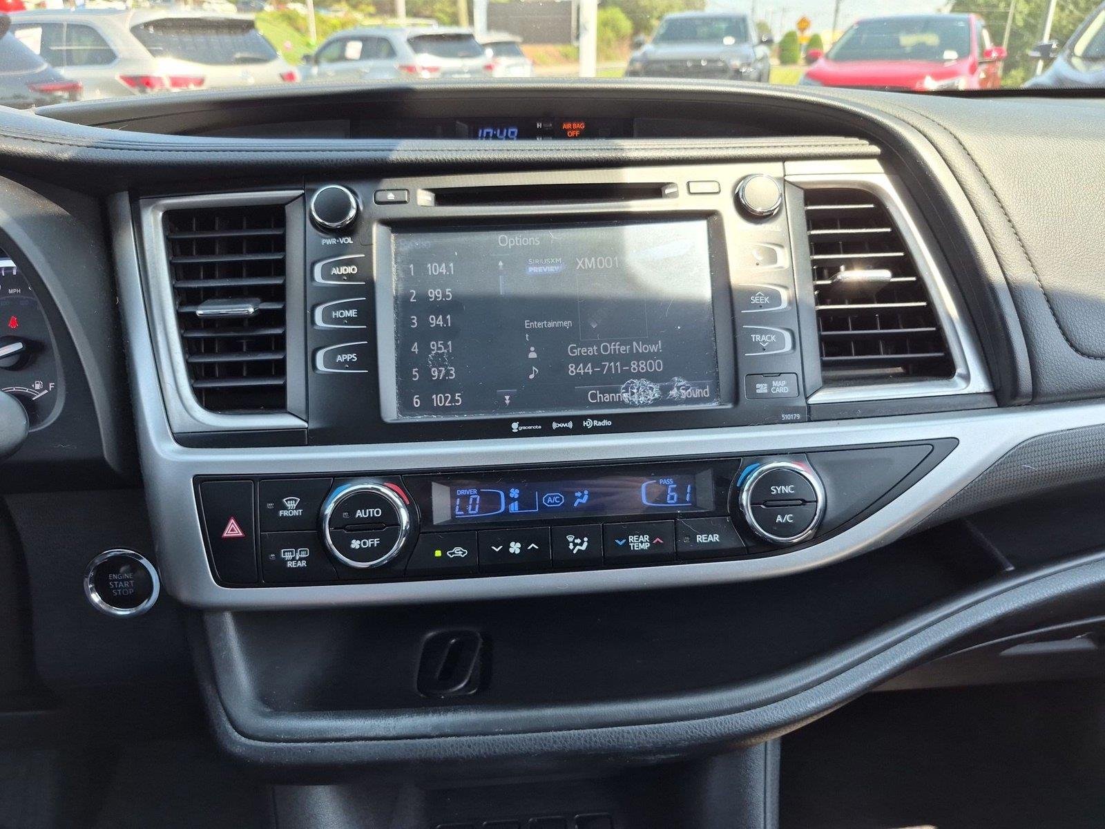 Used 2018 Celestial Silver Metallic Toyota SE image 24