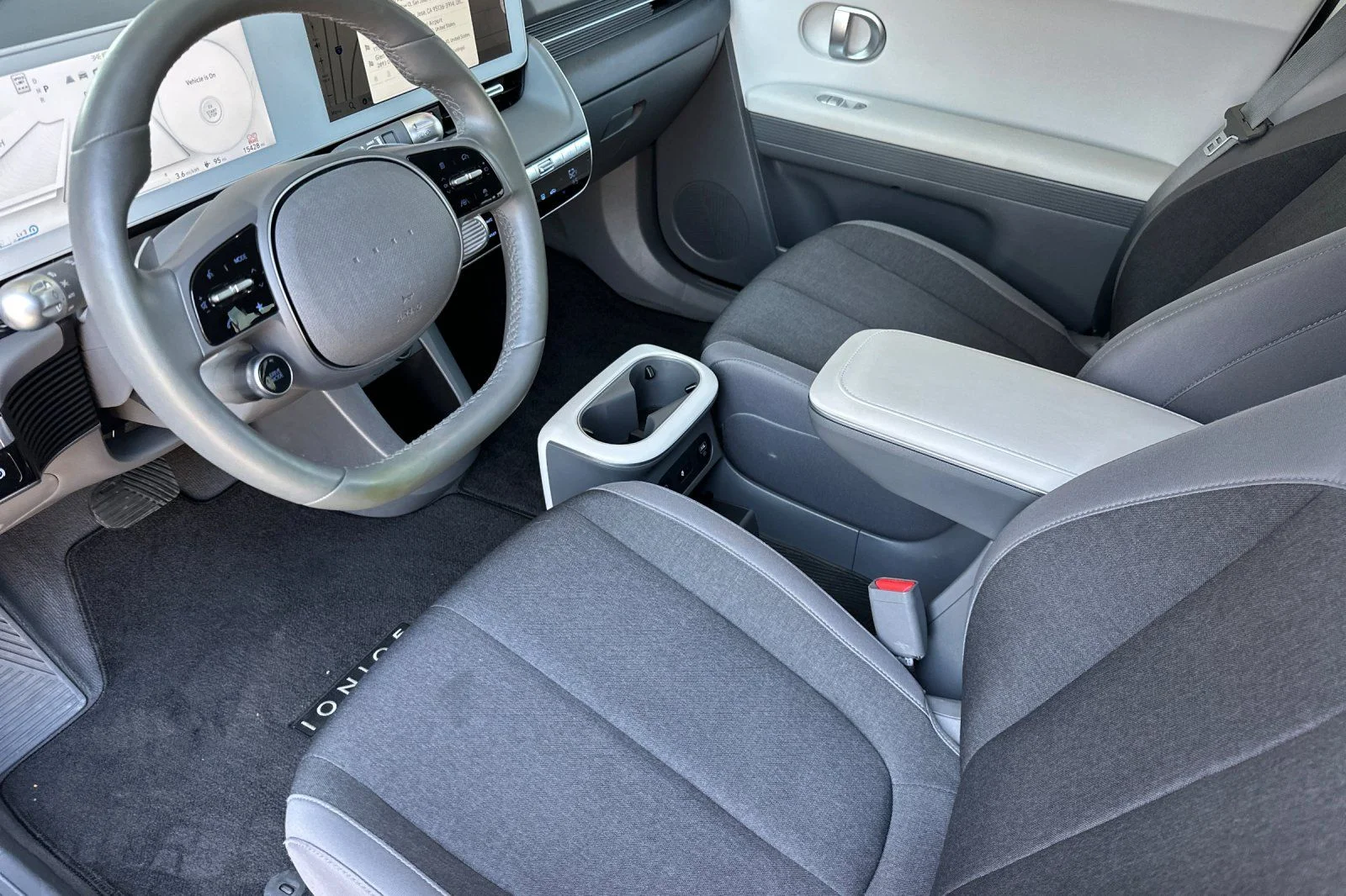 Used 2024 Green Hyundai SEL image 9