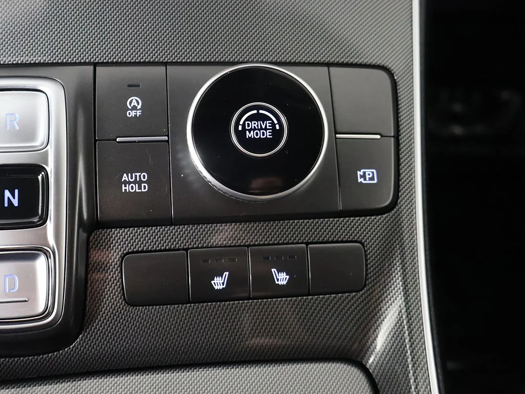 Used 2022 Silver Hyundai XRT image 45
