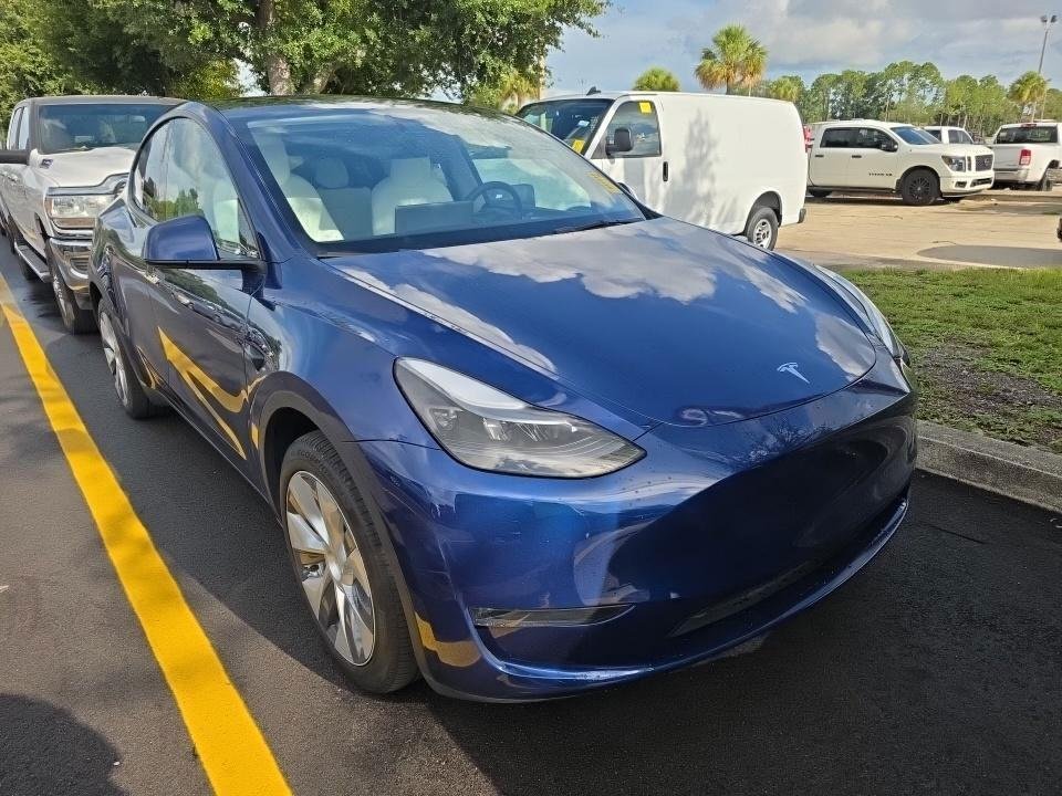 Used 2024 Blue Tesla Long Range image 2