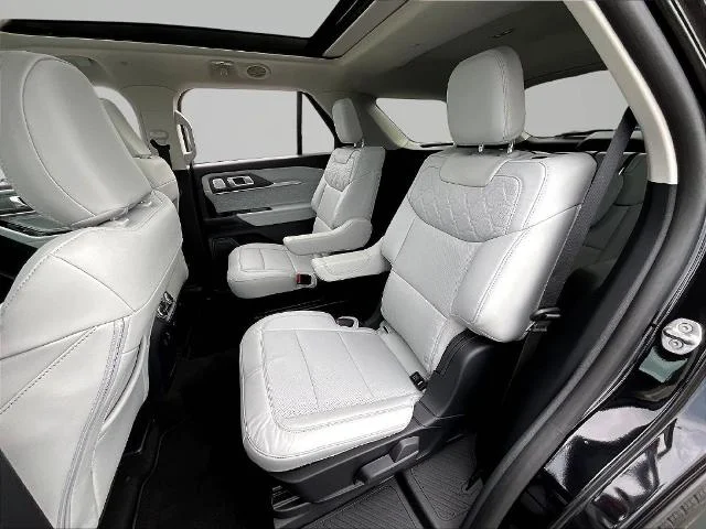 New 2026 Agate Black Metallic Ford Platinum™ image 64