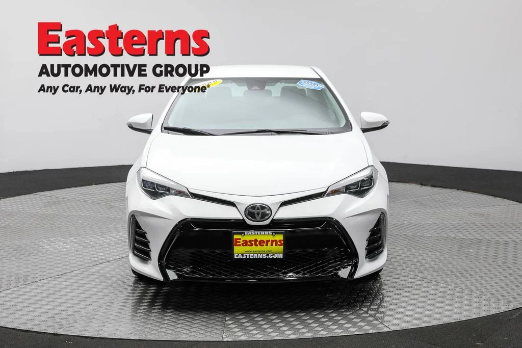 Used 2018 White Toyota SE image 2