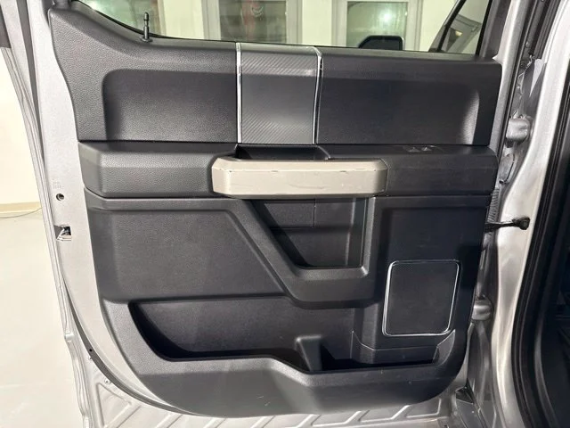 Used 2020 Silver Ford Lariat image 13
