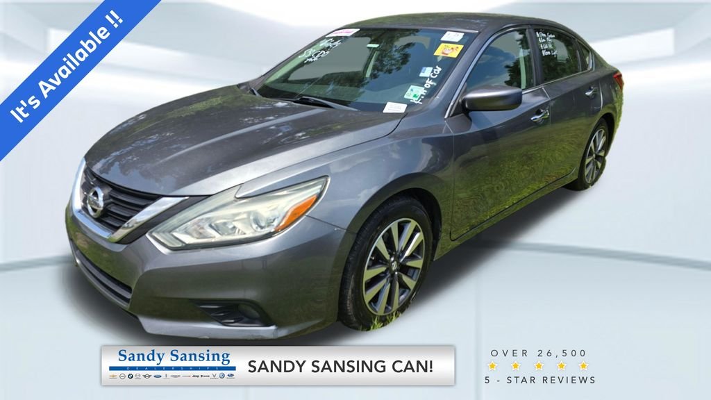Used 2017 Gray Nissan 2.5 SV image 1