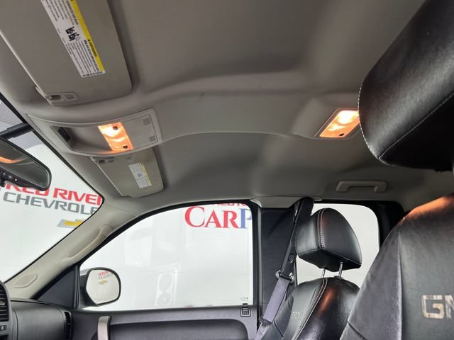 Used 2012 ONYX BLACK GMC SLE image 20