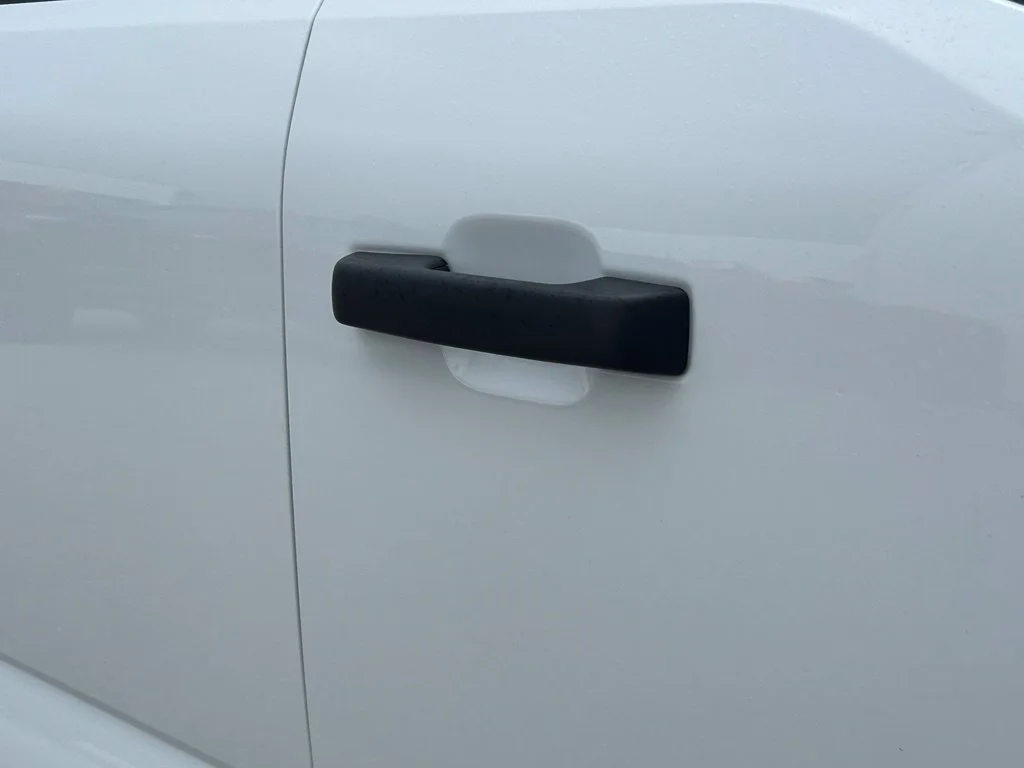 Certified Used 2025 Oxford White Ford XL image 21