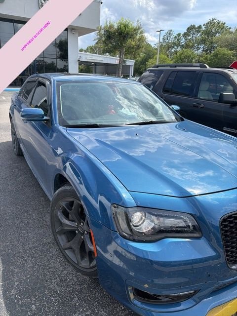 2023 Chrysler 300 Touring L RWD's photo