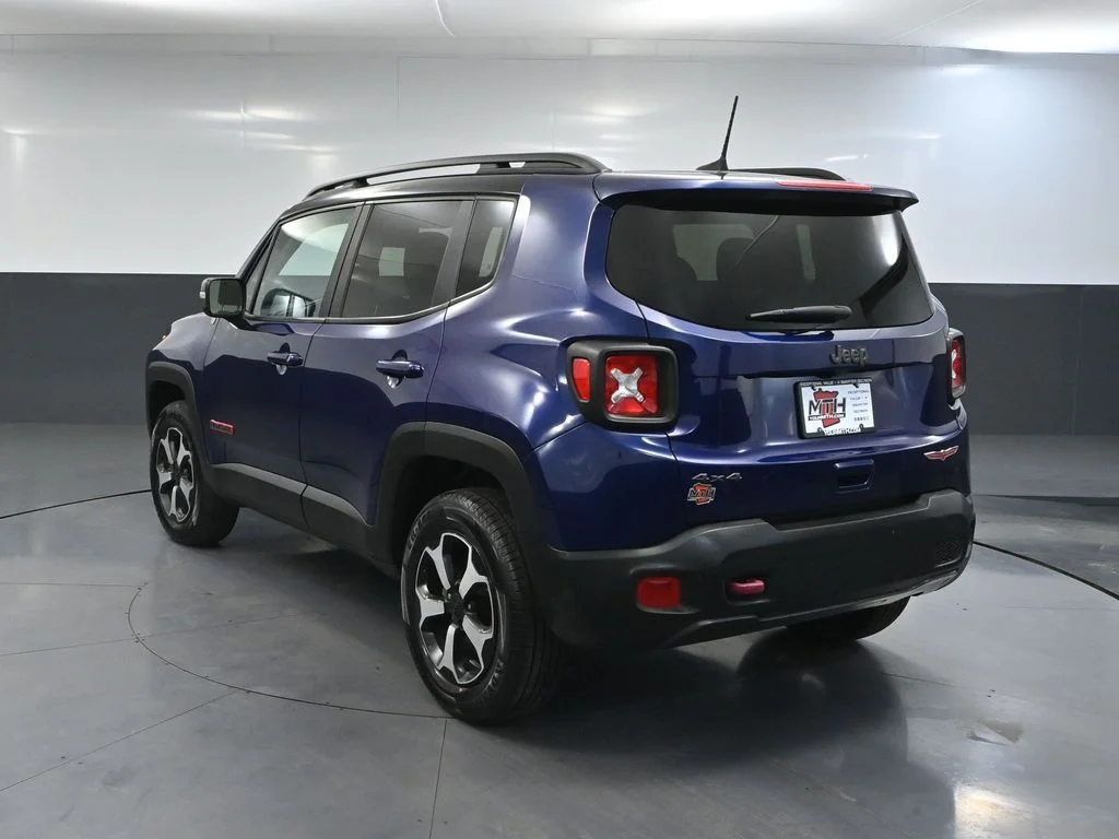 Used 2020 Blue Jeep Trailhawk image 9