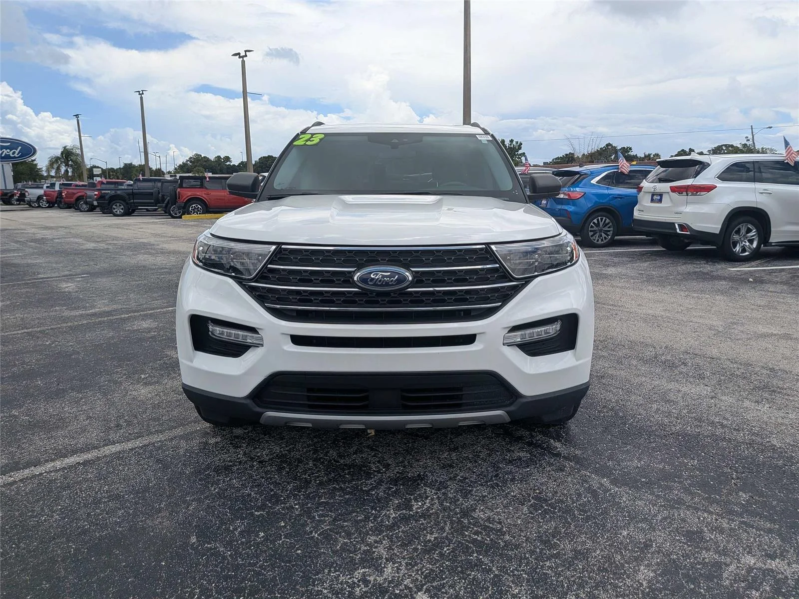 Used 2023  Ford XLT image 8