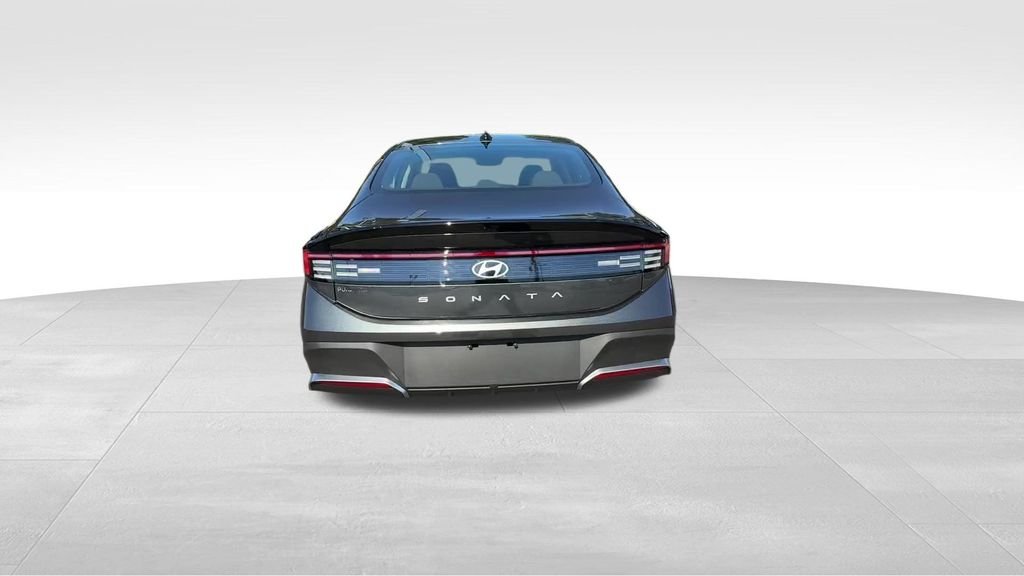 Used 2026 Gray Hyundai SE image 5