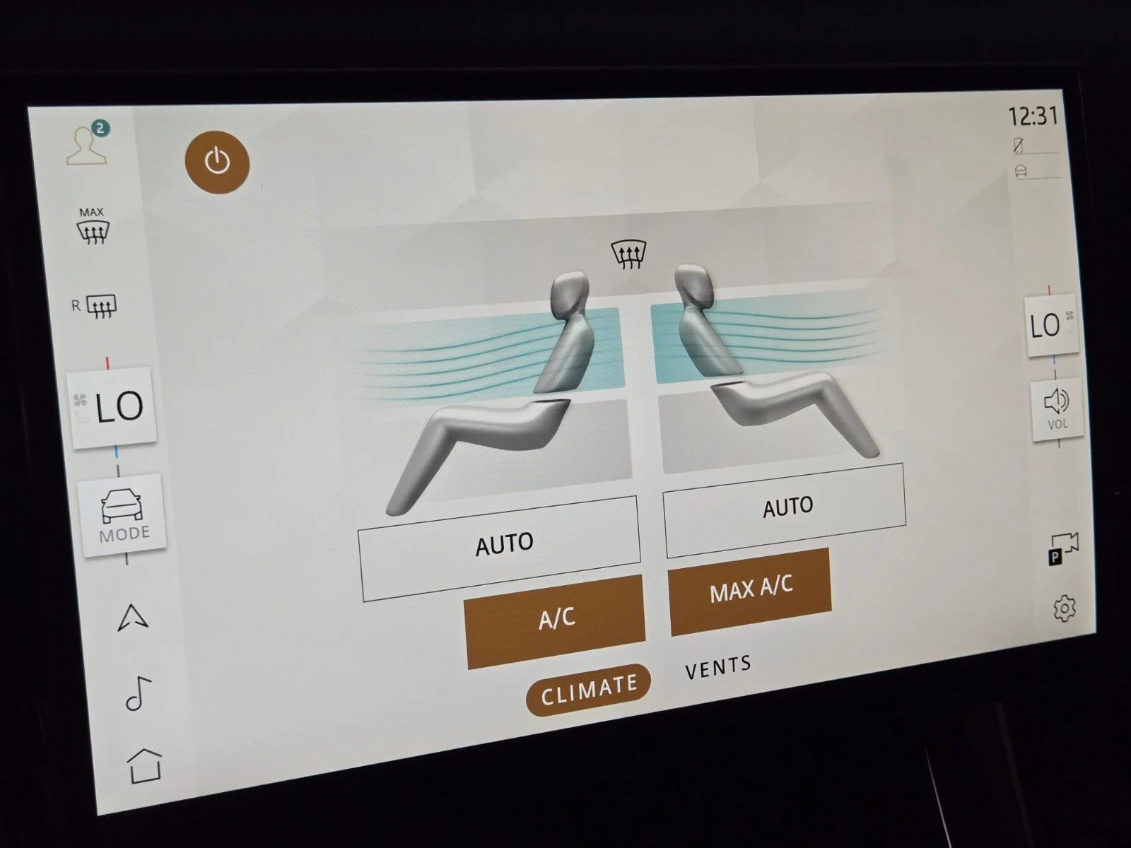 New 2026 Fuji White Land Rover Dynamic SE image 25