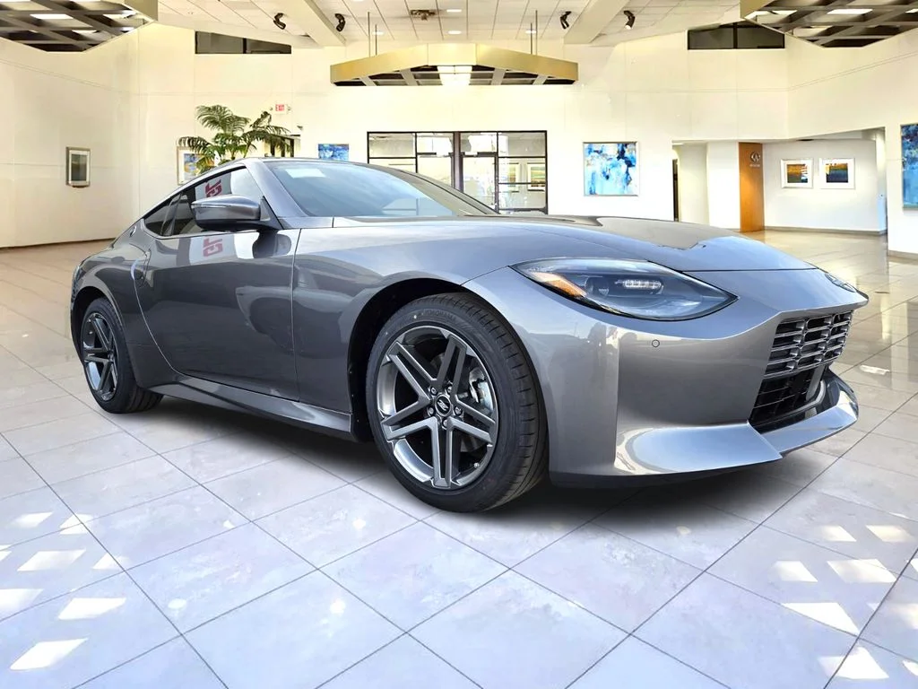 New 2026 Gun Metallic Nissan Sport image 2