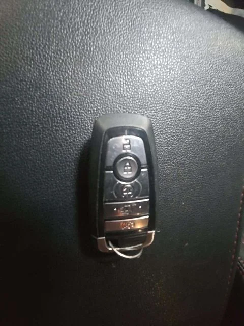 Used 2023 Black Ford Limited image 6
