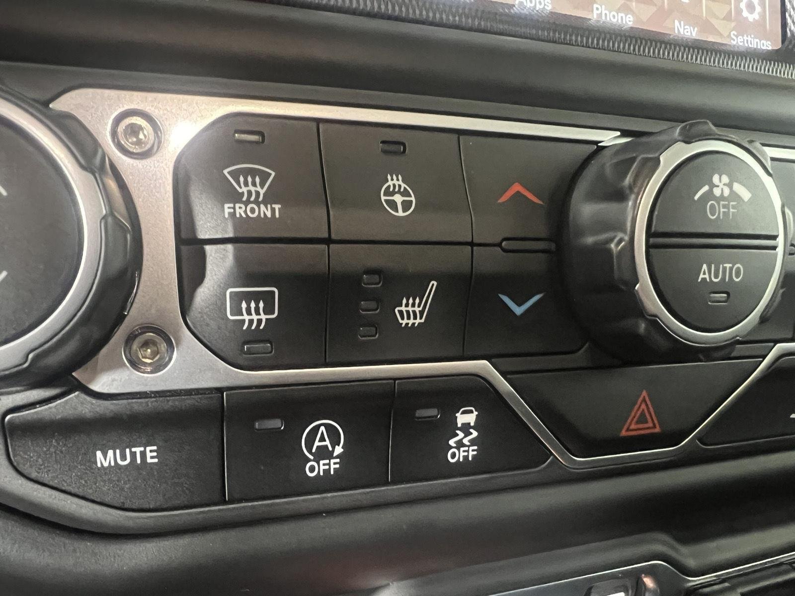 Used 2023 Black Clearcoat Jeep Rubicon image 21