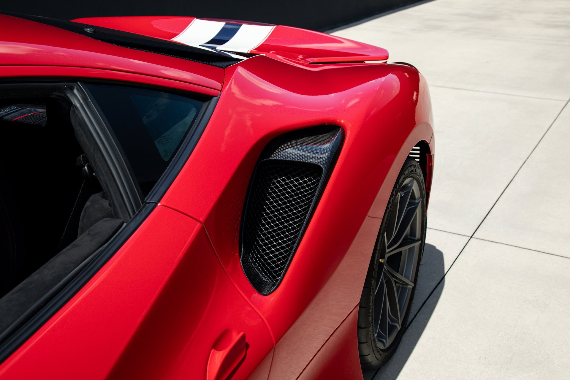 Certified Used 2020 Red Ferrari  image 17