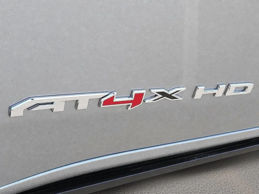 2026 GMC Sierra 2500HD AT4X - Photo 7