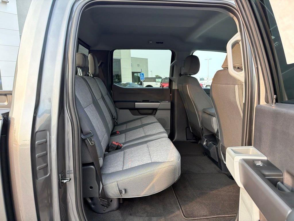 New 2026 Carbonized Gray Metallic Ford XL image 17