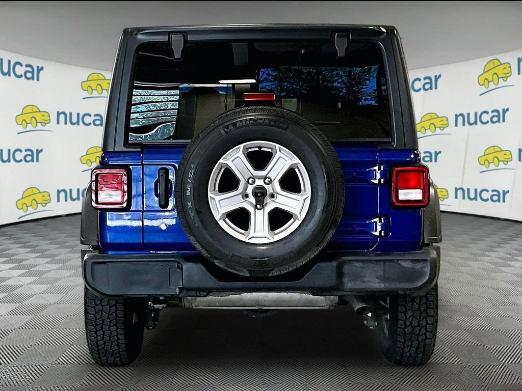 Used 2019 Blue Jeep Unlimited Sport S image 5