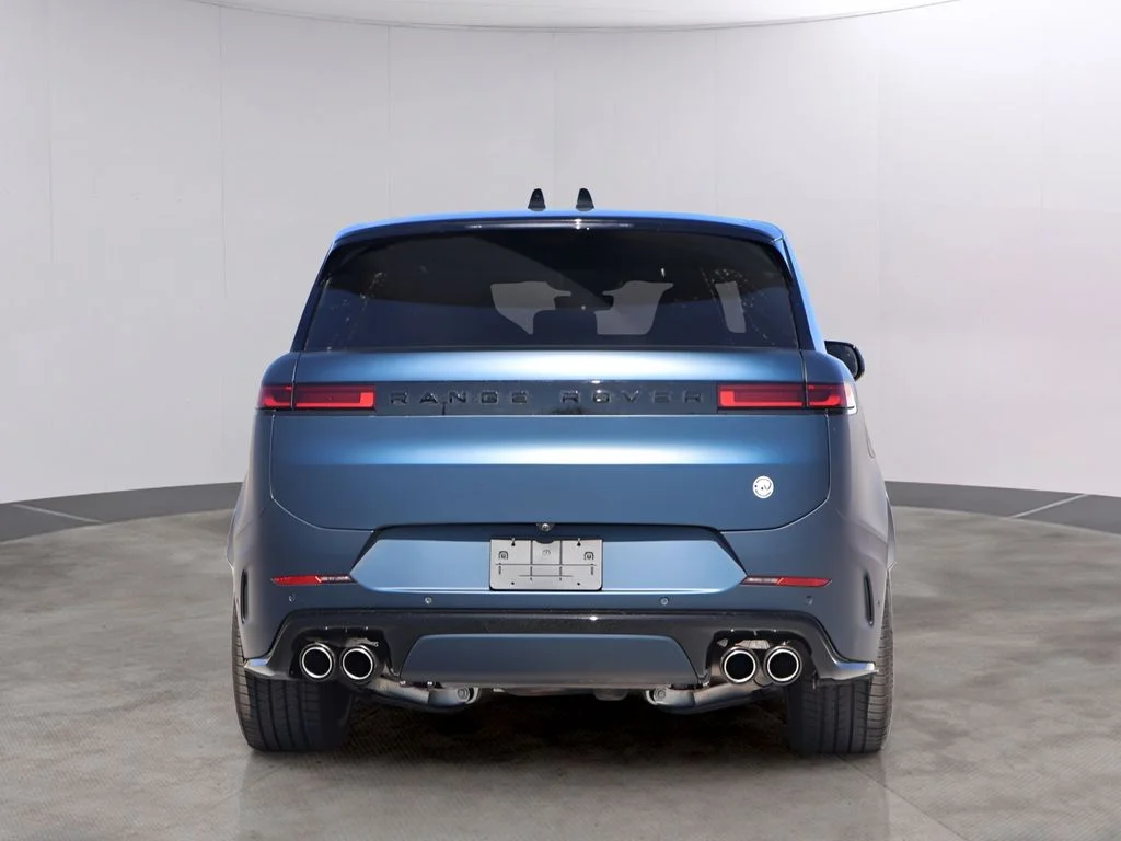 Certified Used 2025 Blue Nebula in Matte Land Rover SV Edition Two image 12